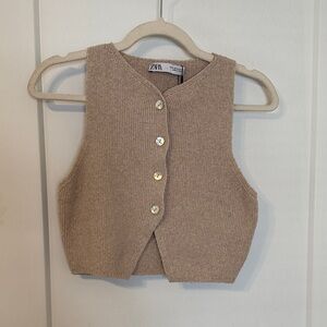 Zara Beige/Cream Knit V-Neck Buttoned Sweater Vest
